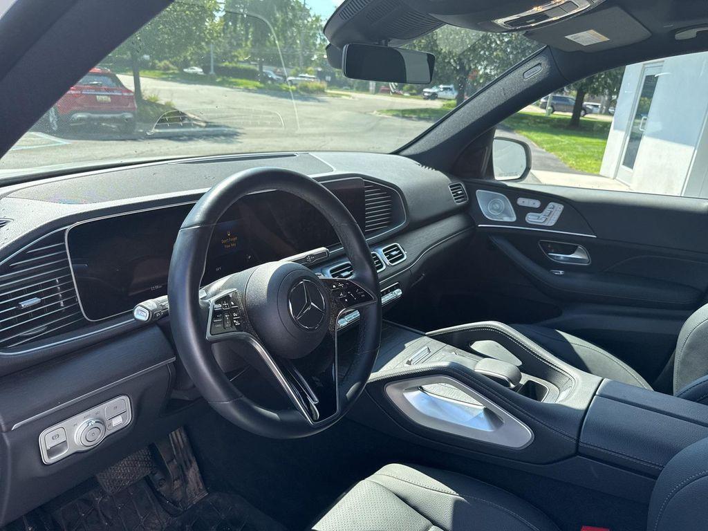 used 2024 Mercedes-Benz GLE 450 Plug-In Hybrid car, priced at $65,896