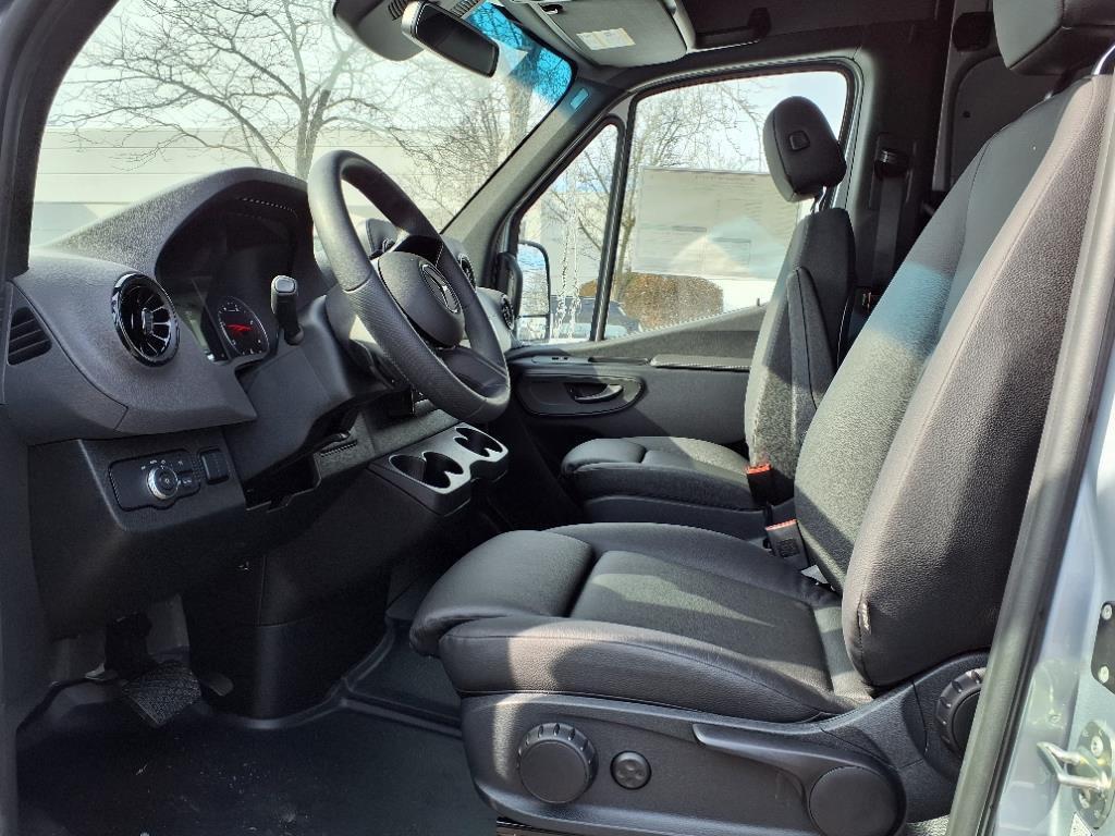 new 2025 Mercedes-Benz Sprinter 2500 car, priced at $68,729