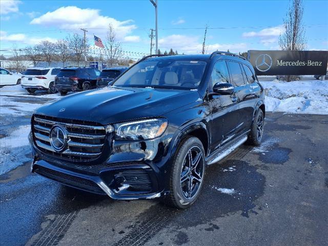 new 2025 Mercedes-Benz GLS 450 car, priced at $98,730