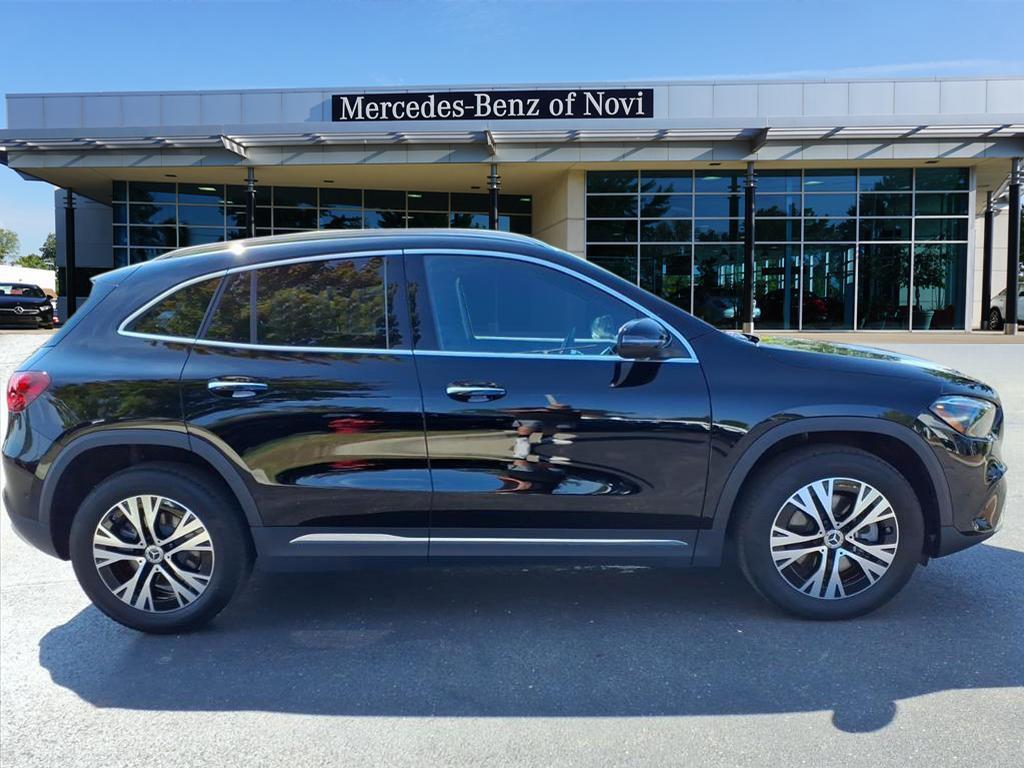 used 2025 Mercedes-Benz GLA 250 car, priced at $37,998