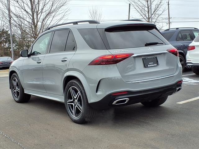 new 2025 Mercedes-Benz GLE 450 car, priced at $81,965