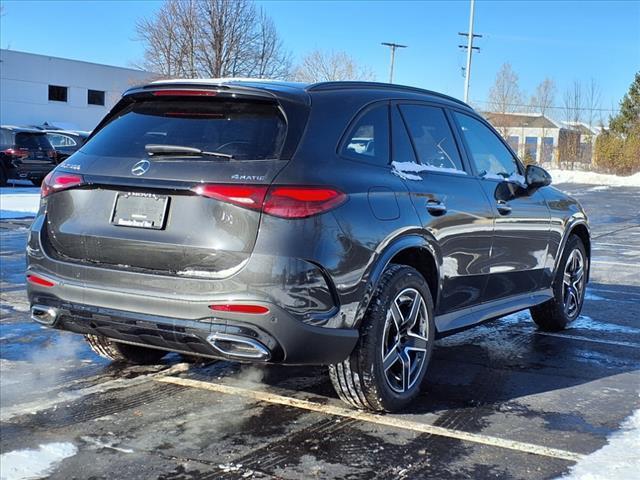 new 2025 Mercedes-Benz GLC 300 car, priced at $62,450