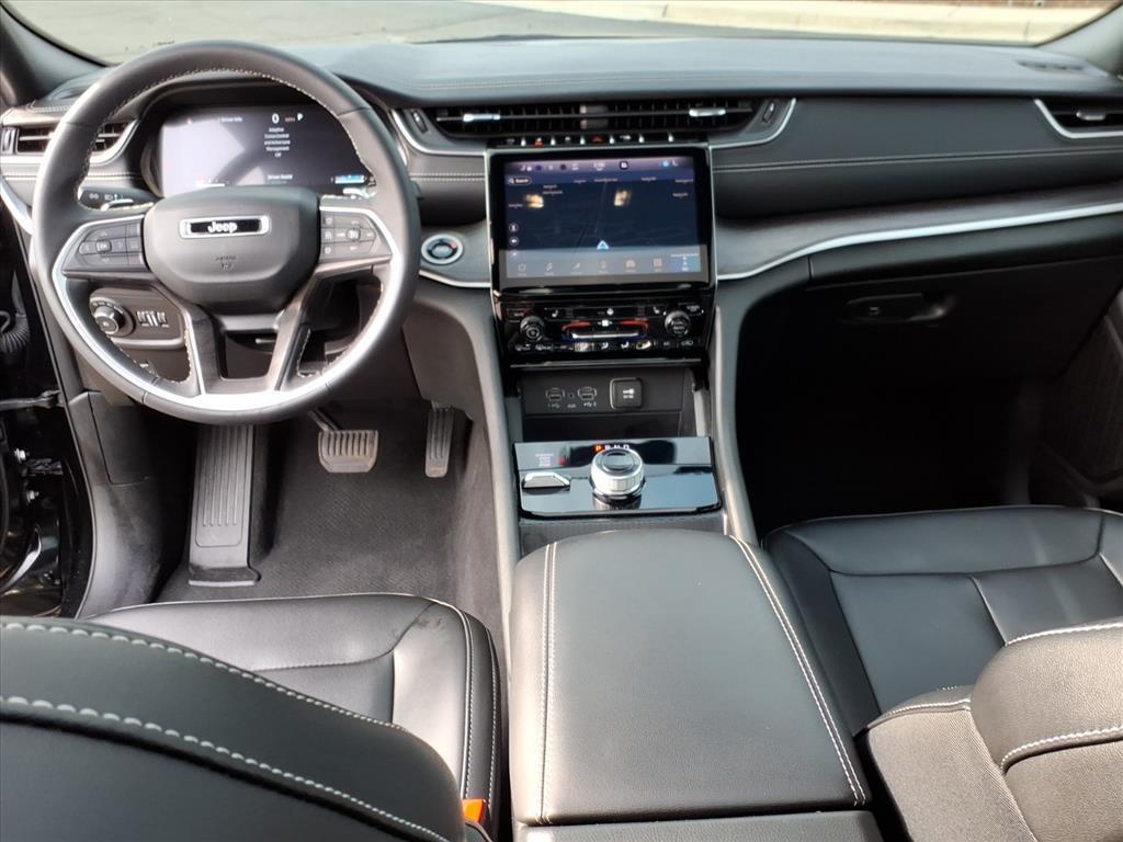 used 2024 Jeep Grand Cherokee car, priced at $36,998