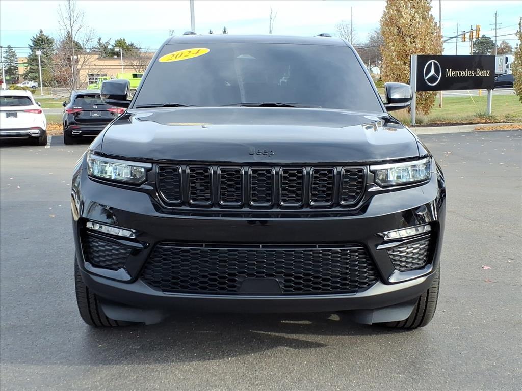 used 2024 Jeep Grand Cherokee car, priced at $36,998