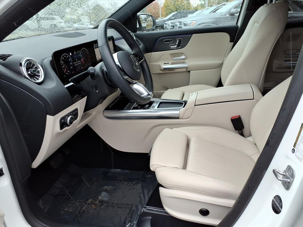 used 2025 Mercedes-Benz GLA 250 car, priced at $37,998