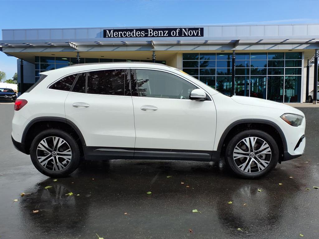 used 2025 Mercedes-Benz GLA 250 car, priced at $37,998