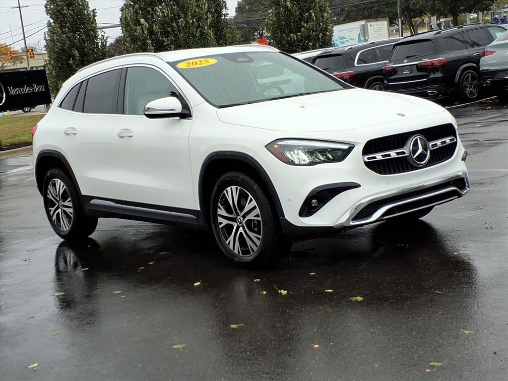used 2025 Mercedes-Benz GLA 250 car, priced at $37,998