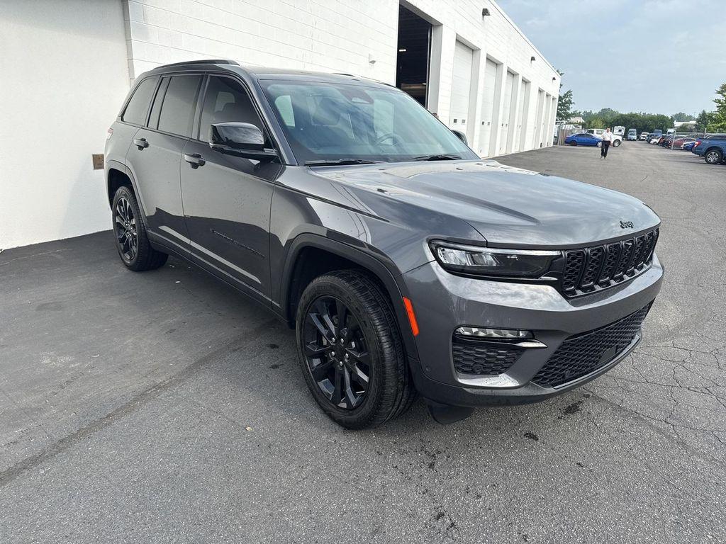 used 2023 Jeep Grand Cherokee car, priced at $33,415