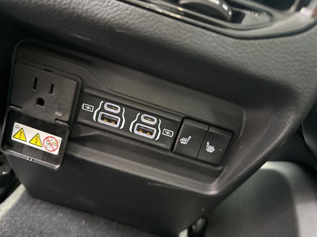 used 2023 Jeep Grand Cherokee car, priced at $33,415