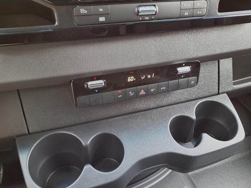 new 2025 Mercedes-Benz Sprinter 2500 car, priced at $70,901