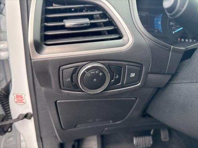 used 2024 Ford Edge car, priced at $26,475