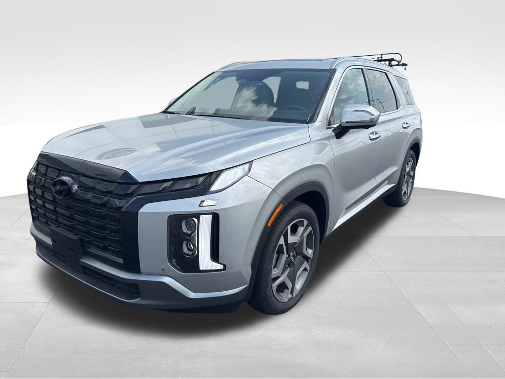 used 2025 Hyundai Palisade car, priced at $40,975