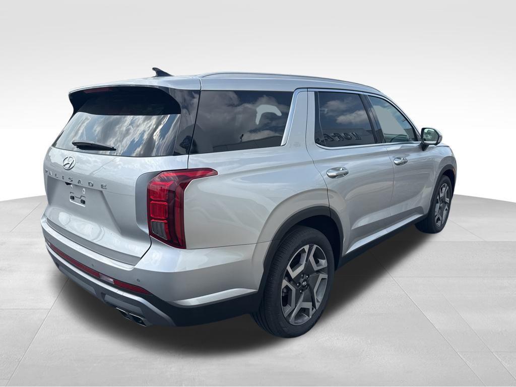 used 2025 Hyundai Palisade car, priced at $40,975