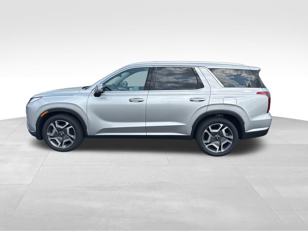 used 2025 Hyundai Palisade car, priced at $40,975