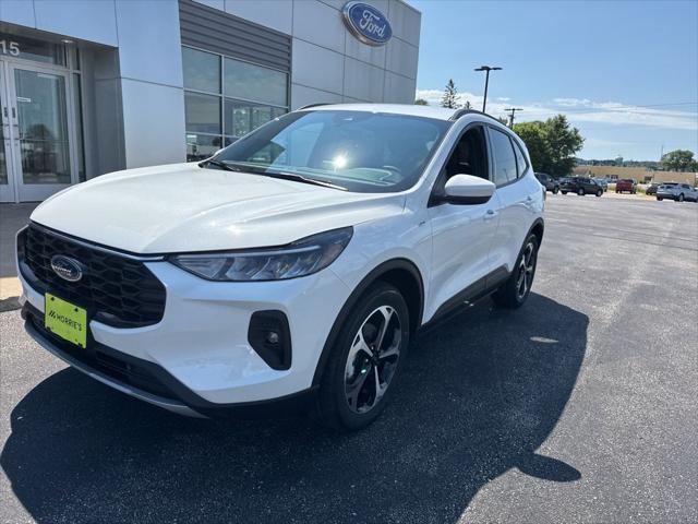 new 2025 Ford Escape car, priced at $33,575
