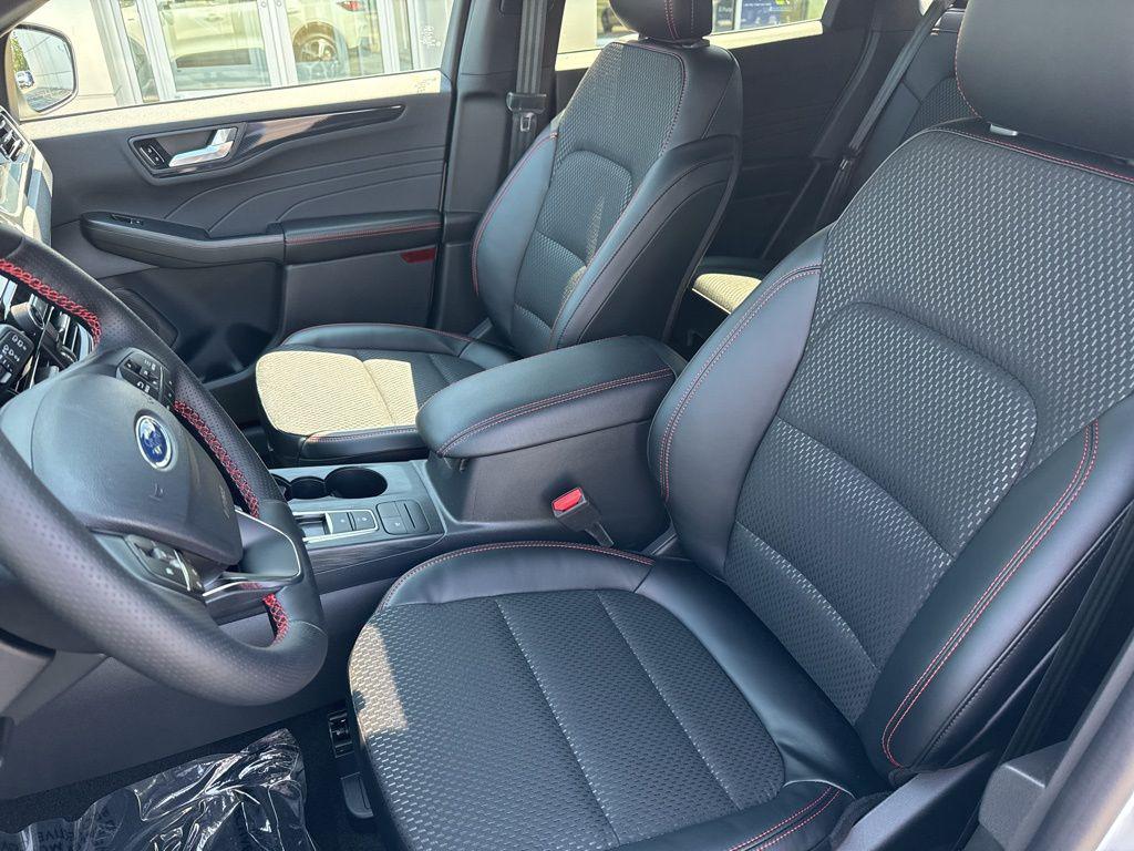 new 2025 Ford Escape car, priced at $33,575
