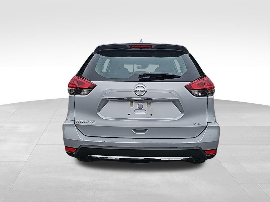 used 2020 Nissan Rogue car, priced at $18,301