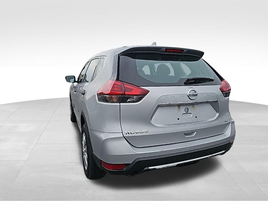 used 2020 Nissan Rogue car, priced at $18,301