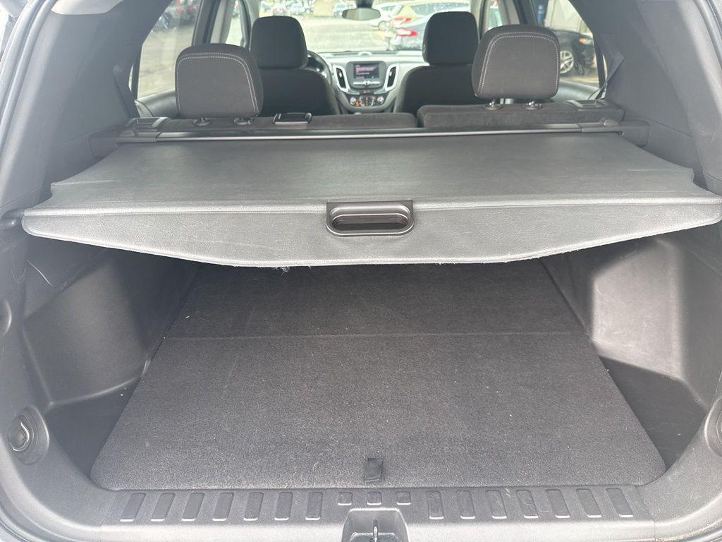 used 2023 Chevrolet Equinox car, priced at $19,687