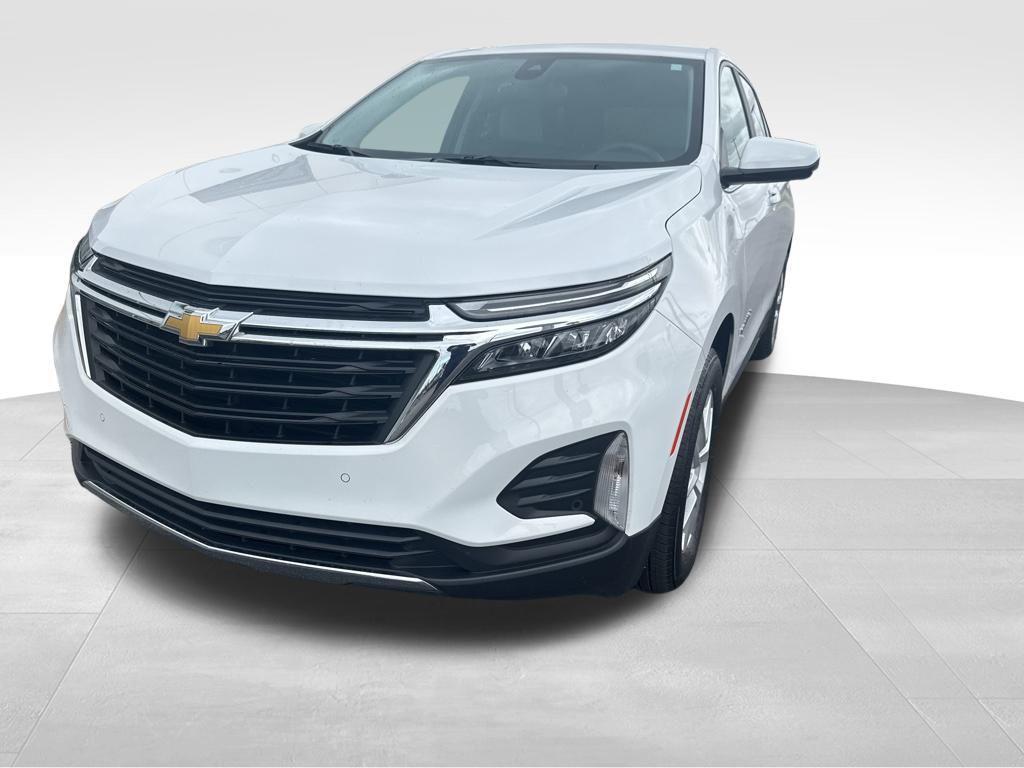 used 2023 Chevrolet Equinox car, priced at $19,687