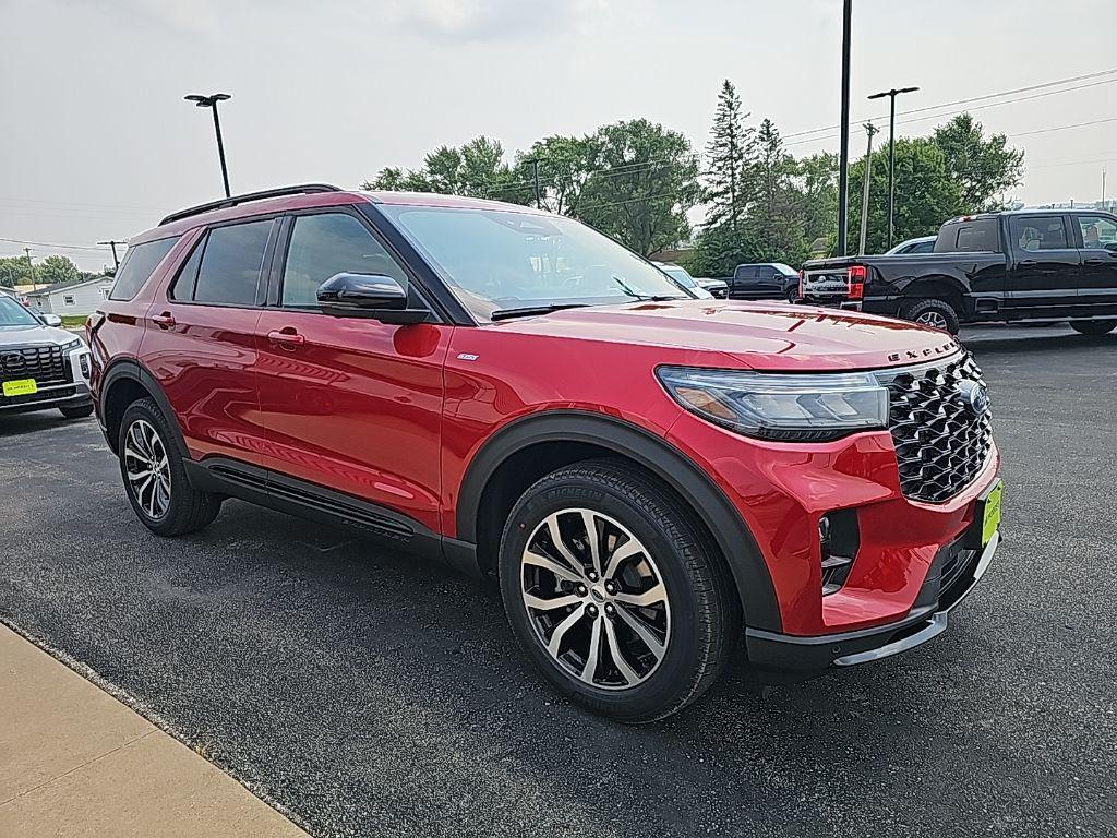 new 2025 Ford Explorer car, priced at $47,710