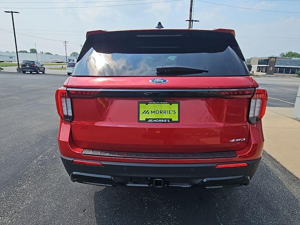 new 2025 Ford Explorer car, priced at $47,710