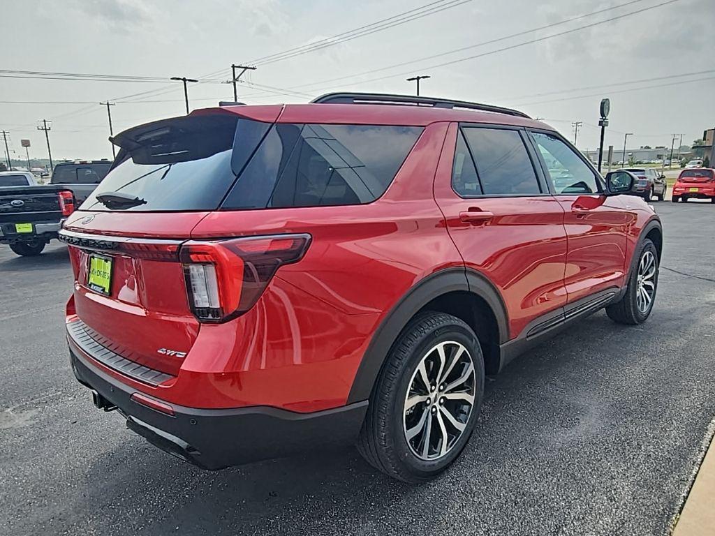 new 2025 Ford Explorer car, priced at $47,710