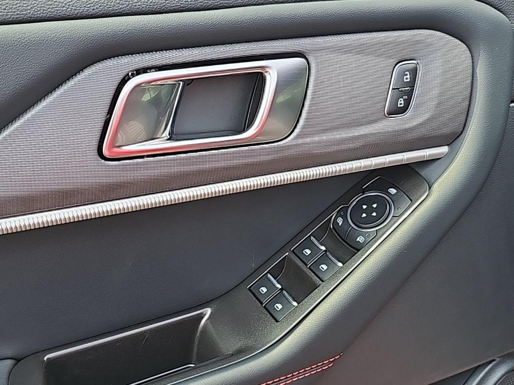 new 2025 Ford Explorer car, priced at $47,710