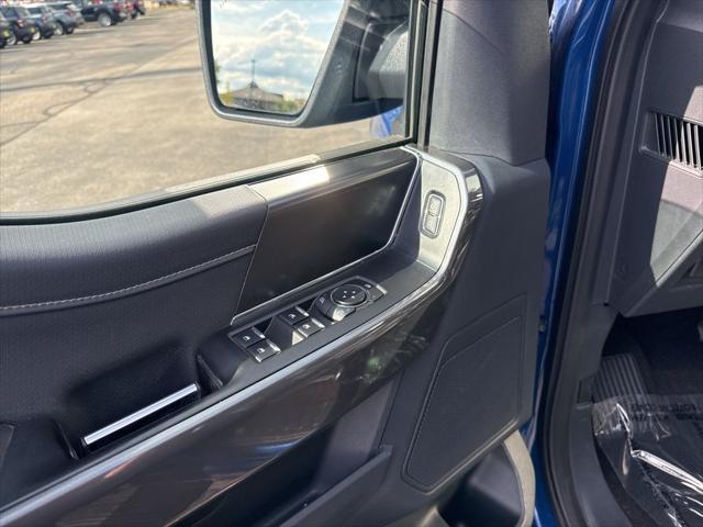 used 2022 Ford F-150 car, priced at $37,999