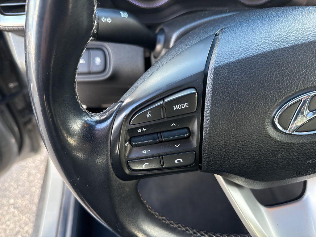 used 2022 Hyundai Venue car, priced at $16,395