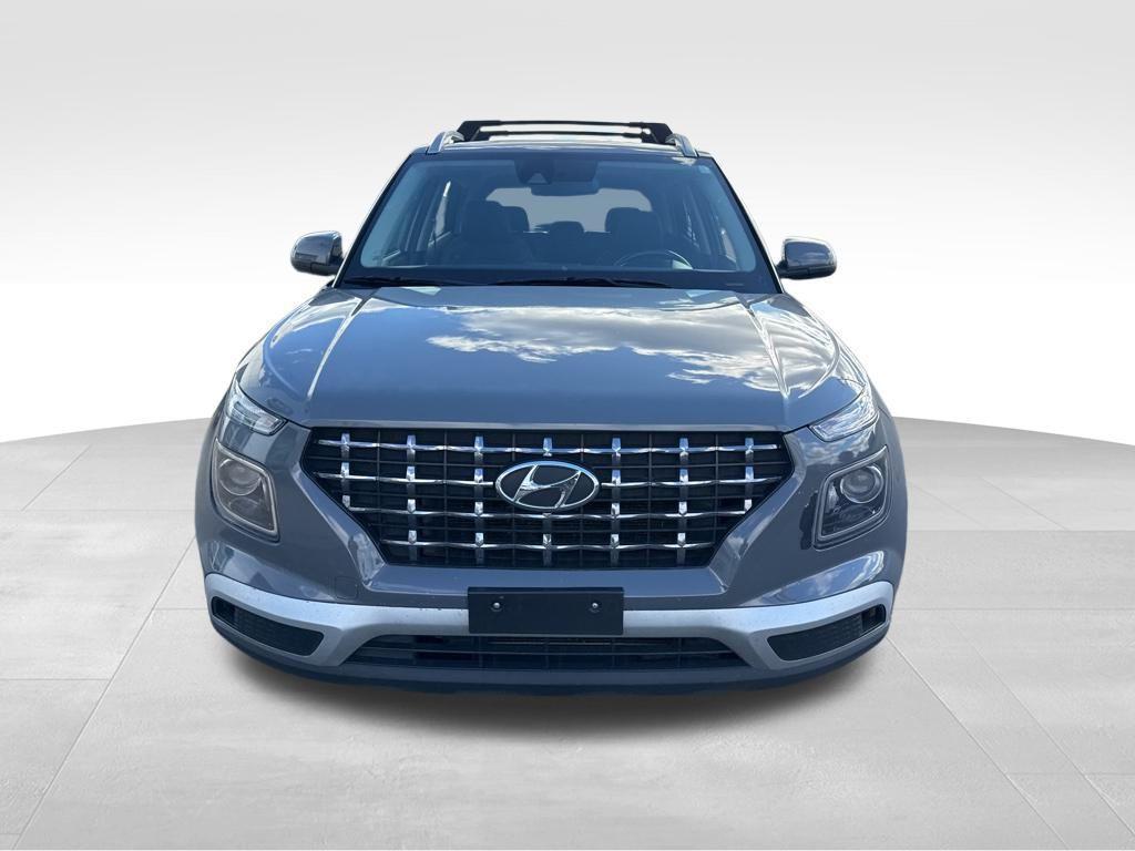 used 2022 Hyundai Venue car, priced at $16,395