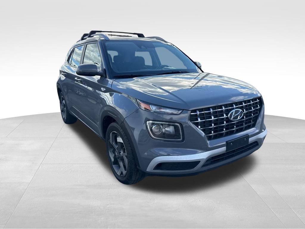 used 2022 Hyundai Venue car, priced at $16,395