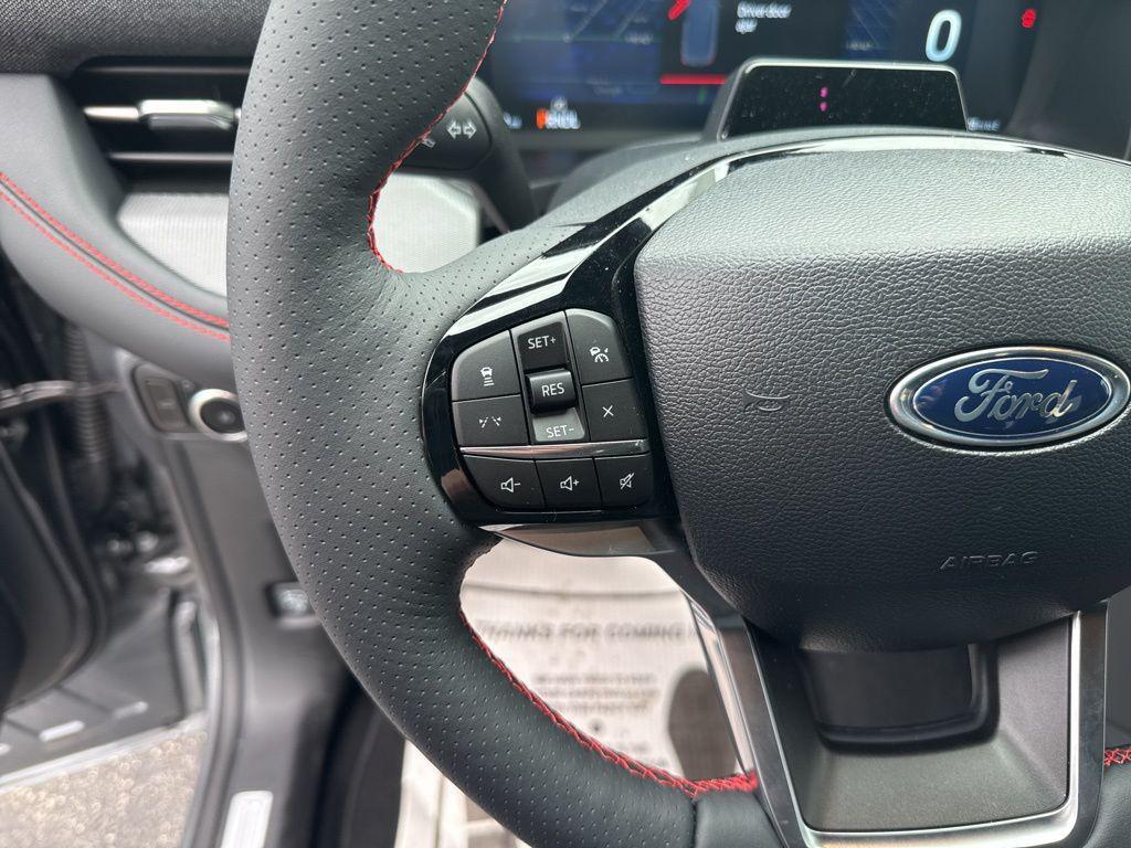 new 2025 Ford Explorer car, priced at $46,710