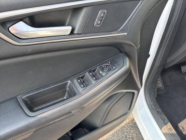 used 2022 Ford Edge car, priced at $26,875