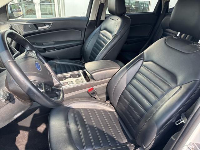 used 2022 Ford Edge car, priced at $26,875