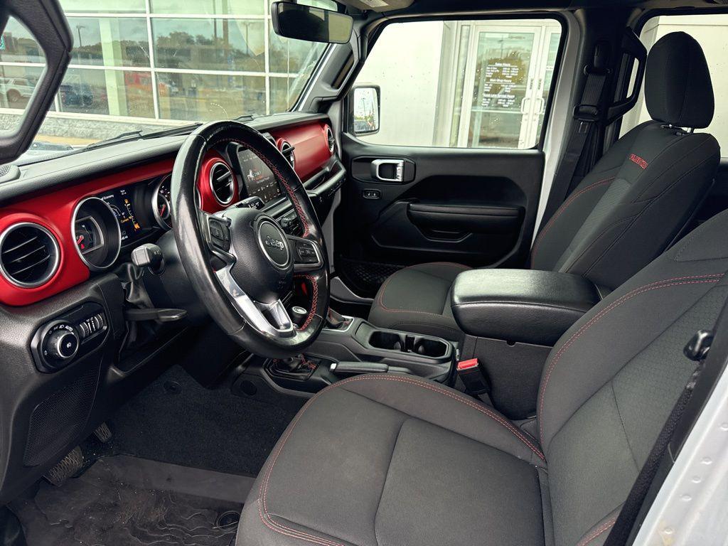 used 2022 Jeep Wrangler Unlimited car, priced at $36,375