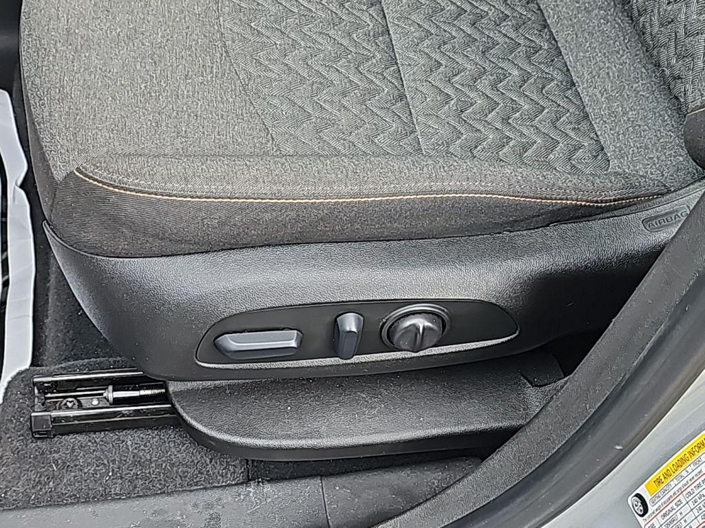 used 2022 Chevrolet Equinox car, priced at $21,775