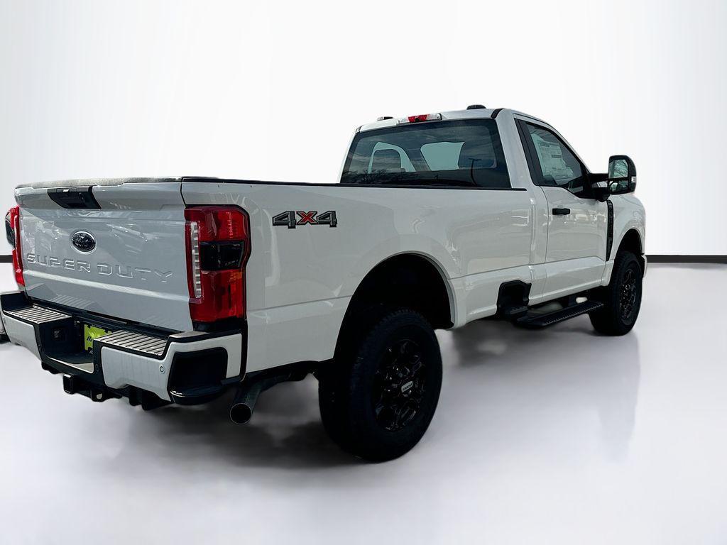 new 2024 Ford F-350 car, priced at $42,277