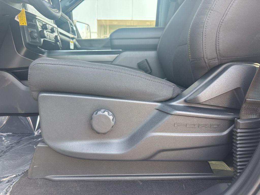 new 2025 Ford F-150 car, priced at $49,250
