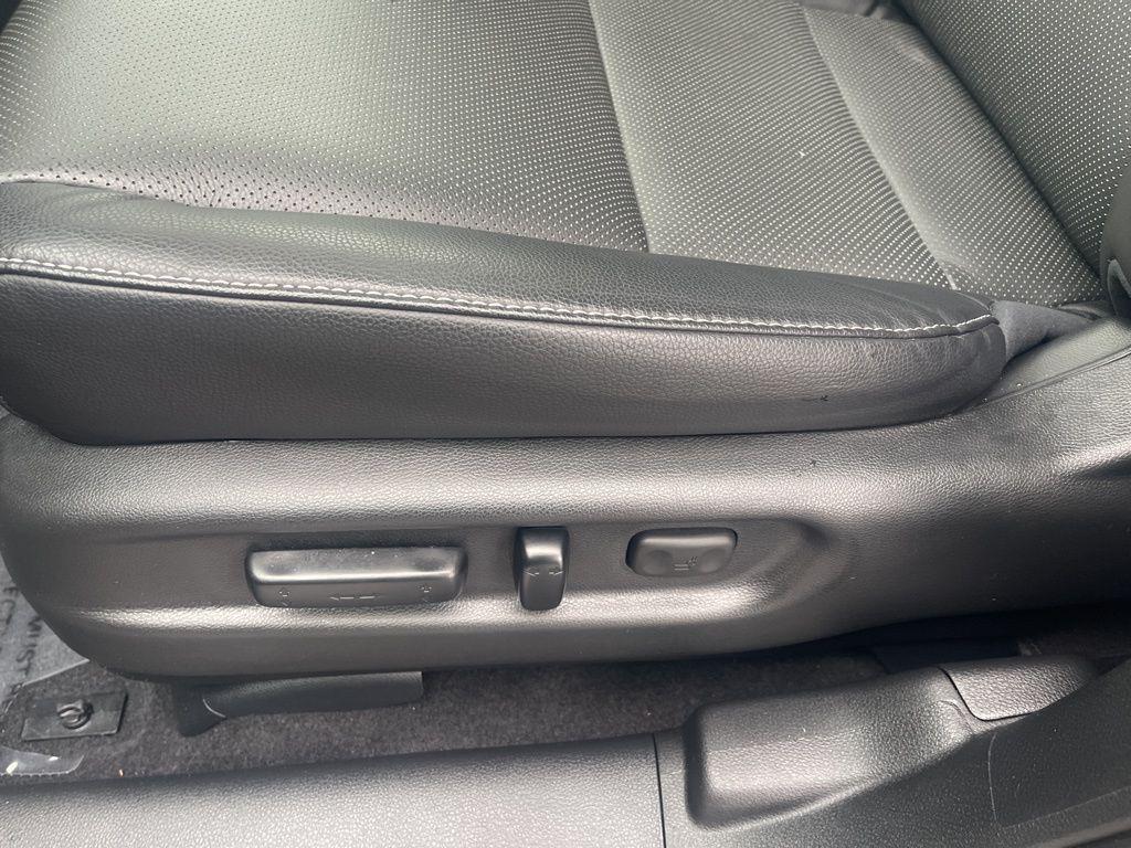 used 2024 Honda Ridgeline car, priced at $34,499