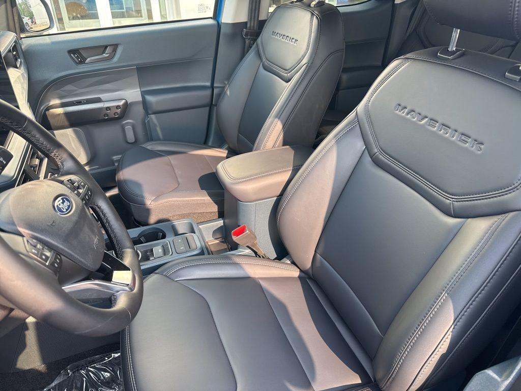 new 2025 Ford Maverick car, priced at $39,950