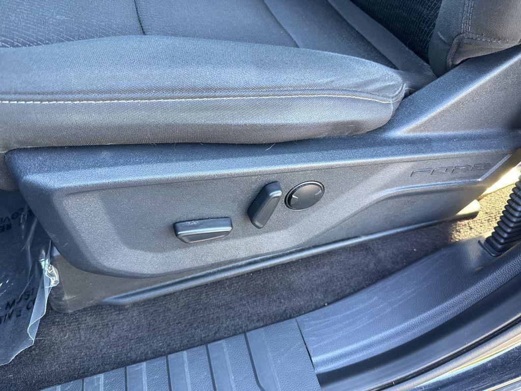 used 2023 Ford F-150 car, priced at $35,844