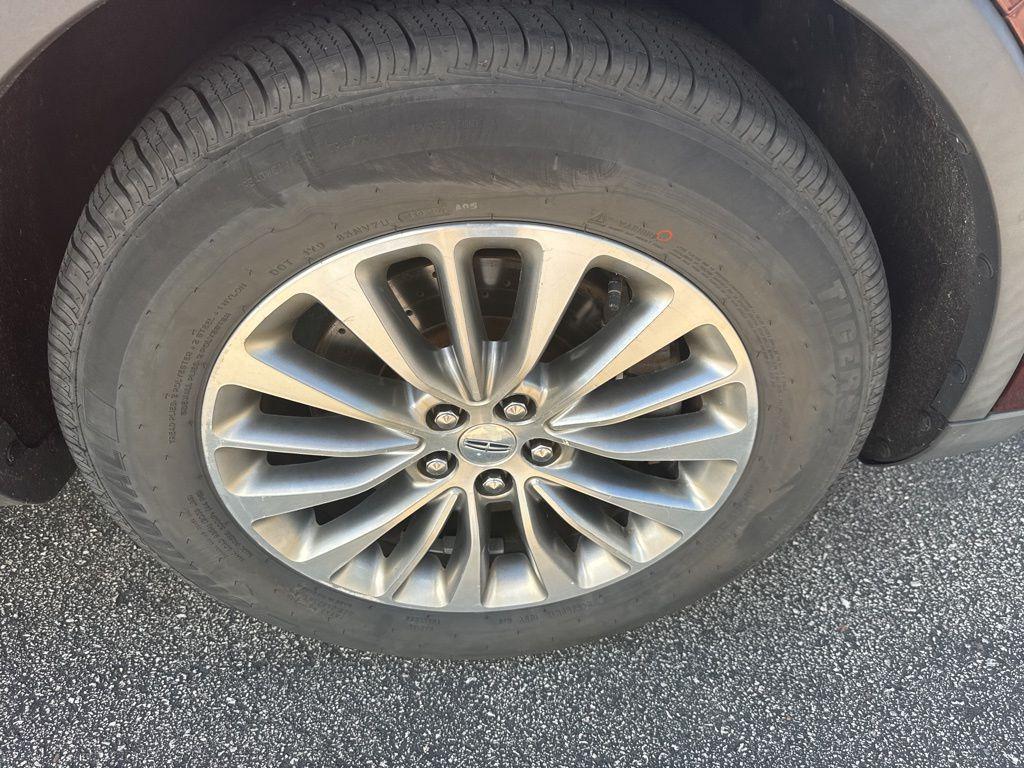 used 2016 Lincoln MKX car, priced at $11,975