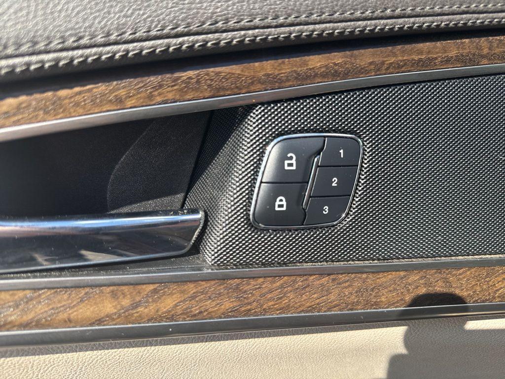 used 2016 Lincoln MKX car, priced at $11,975