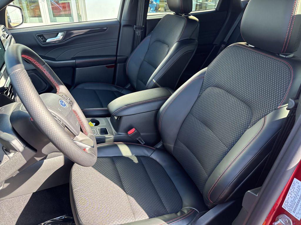 new 2025 Ford Escape car, priced at $32,000