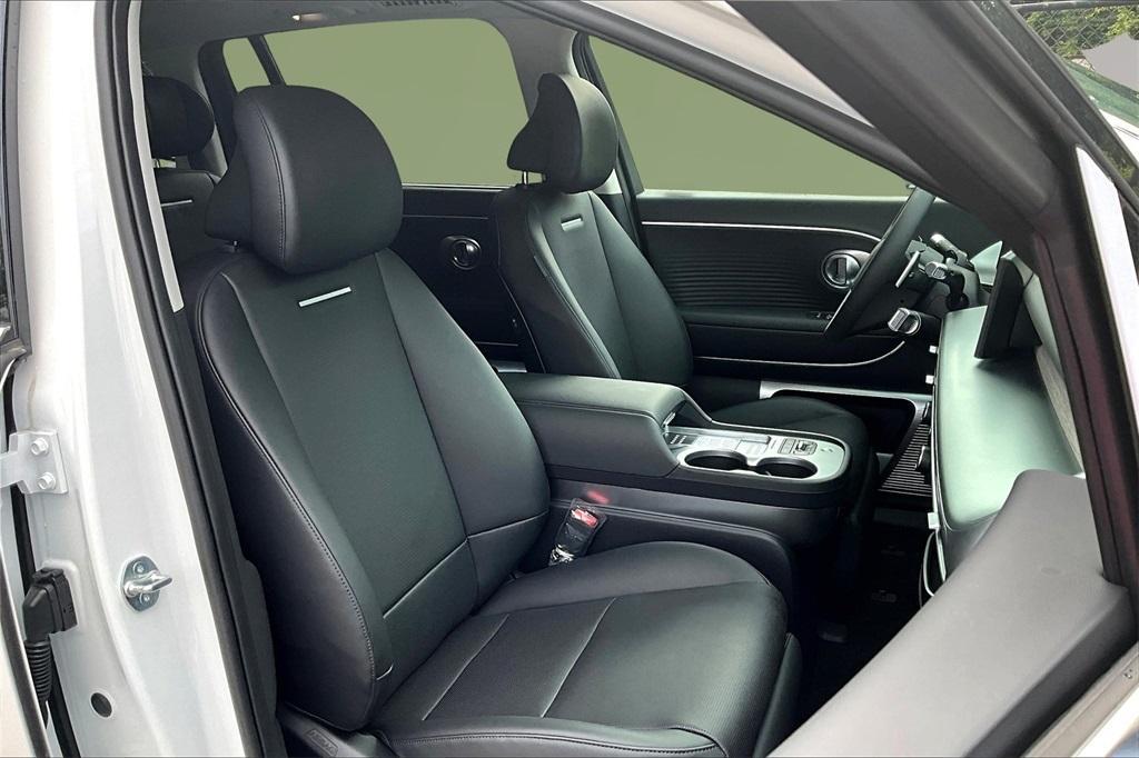 new 2026 Hyundai IONIQ 9 car, priced at $73,755