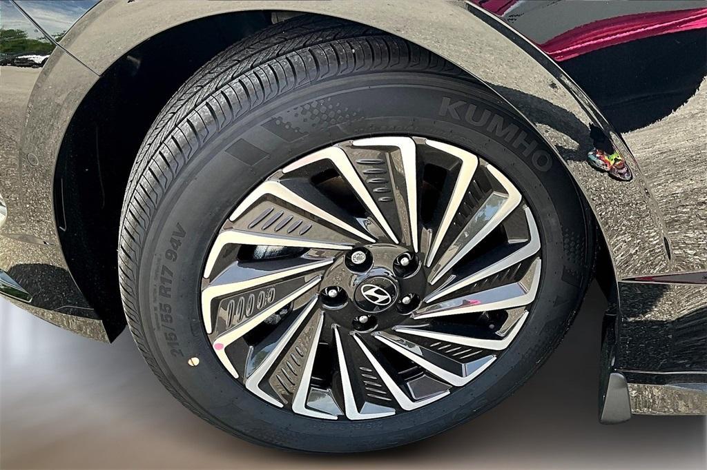 new 2025 Hyundai Sonata Hybrid car, priced at $36,782