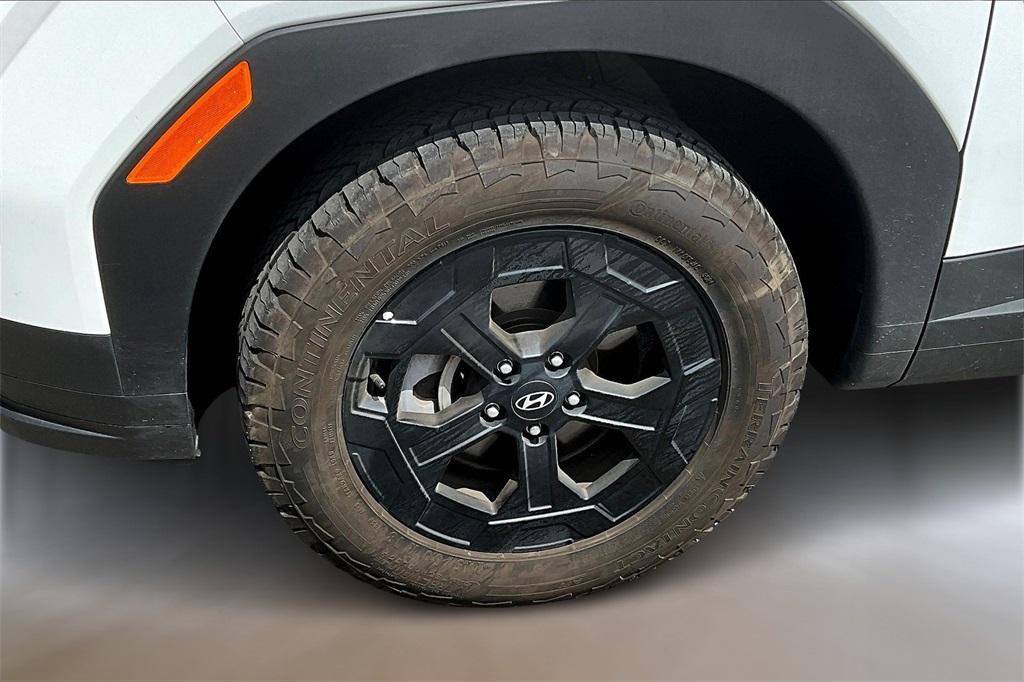 used 2025 Hyundai Santa Fe car, priced at $35,242