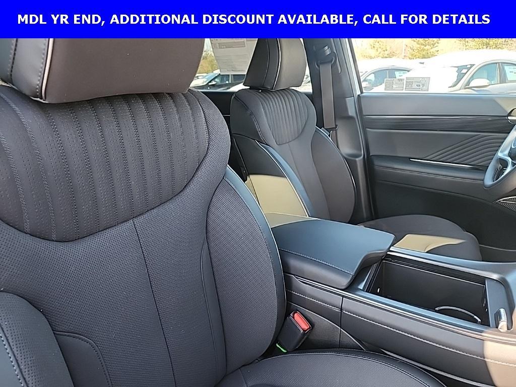 new 2025 Hyundai Palisade car, priced at $51,797