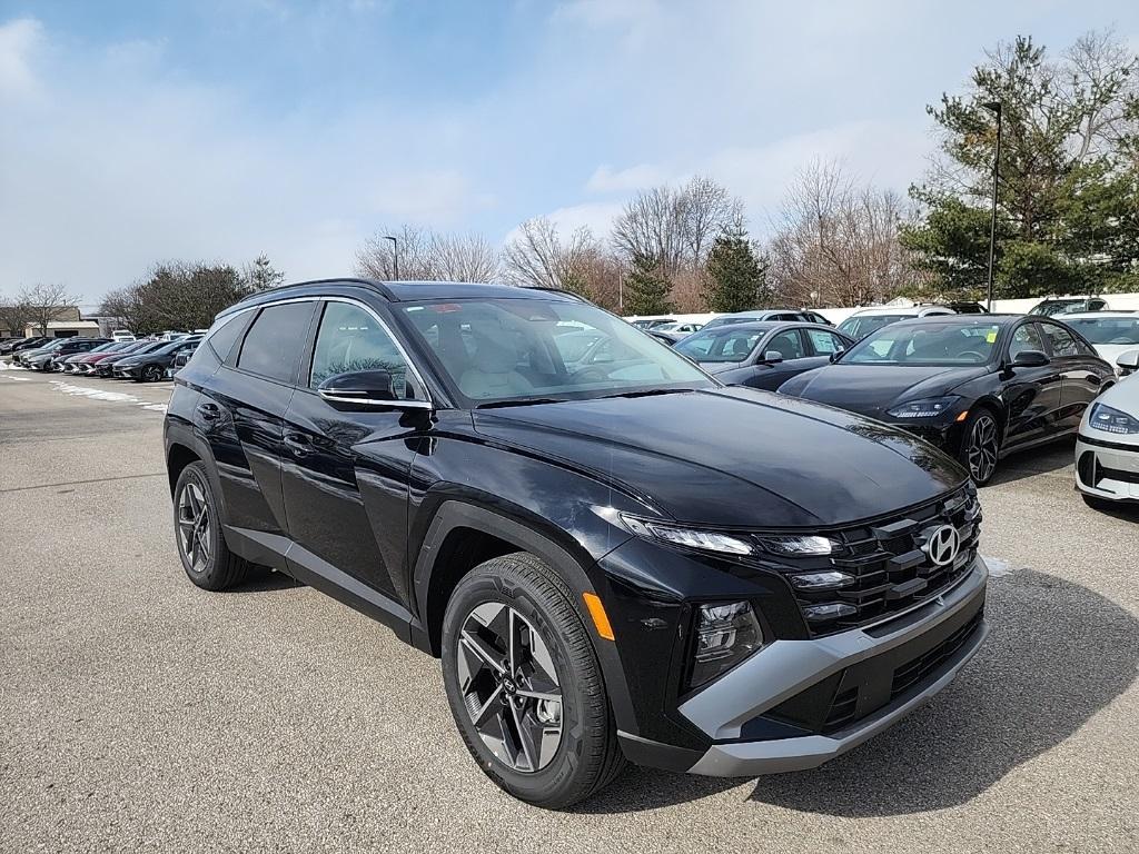 new 2025 Hyundai Tucson car, priced at $33,145